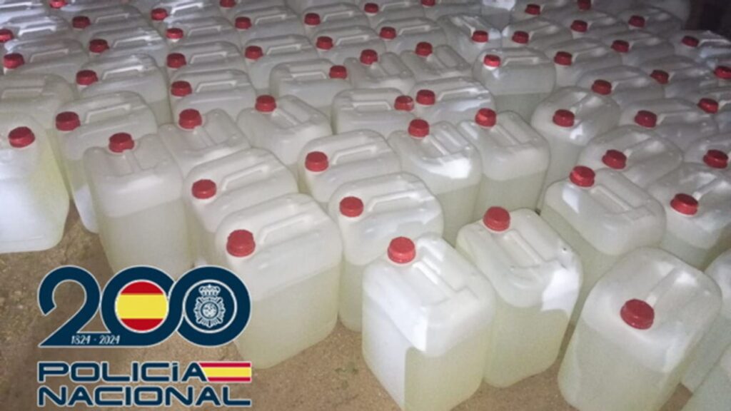 La Policía incauta en Jerez 3.825 litros de gasolina para el narcotráfico