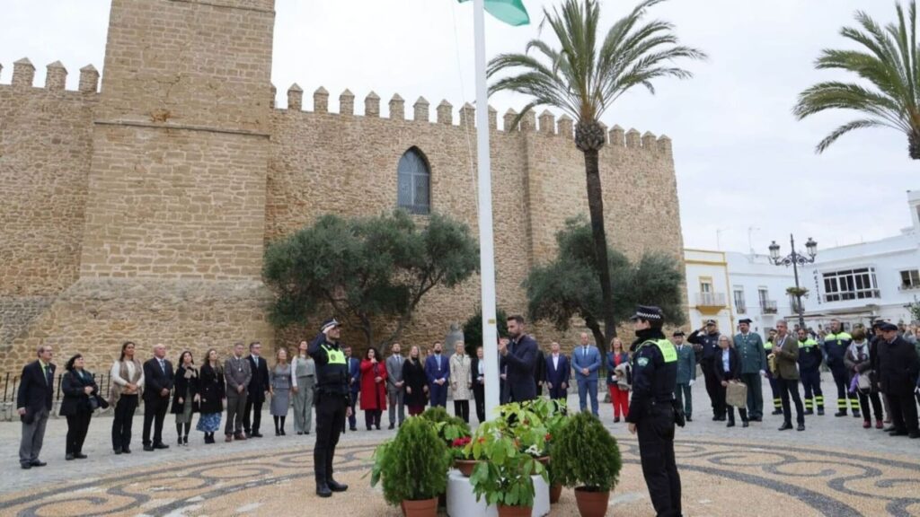 La Bandera de Andalucía ondea este 28F en Bartolomé Pérez