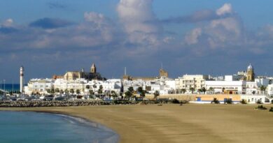 Qué ver en Rota en un fin de semana: turismo, historia y encanto costero
