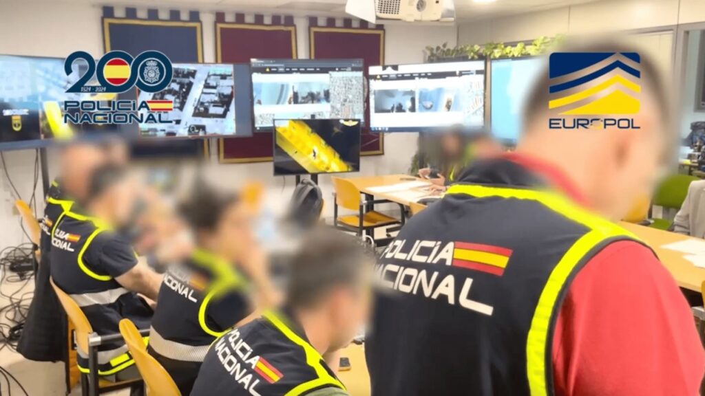 La Policía desarticula en Almería una red que movía 21 millones con el método hawala