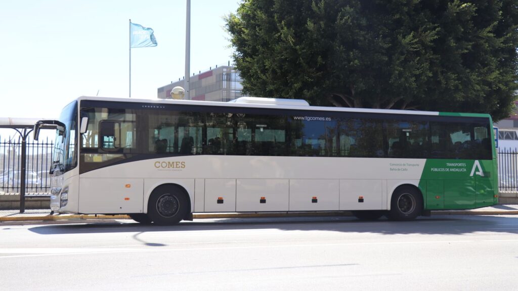 Autobús COMES Cádiz