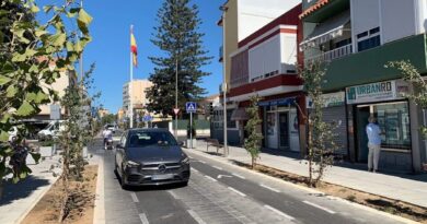 Roteños Unidos critica la remodelación de María Auxiliadora y San Fernando en Rota