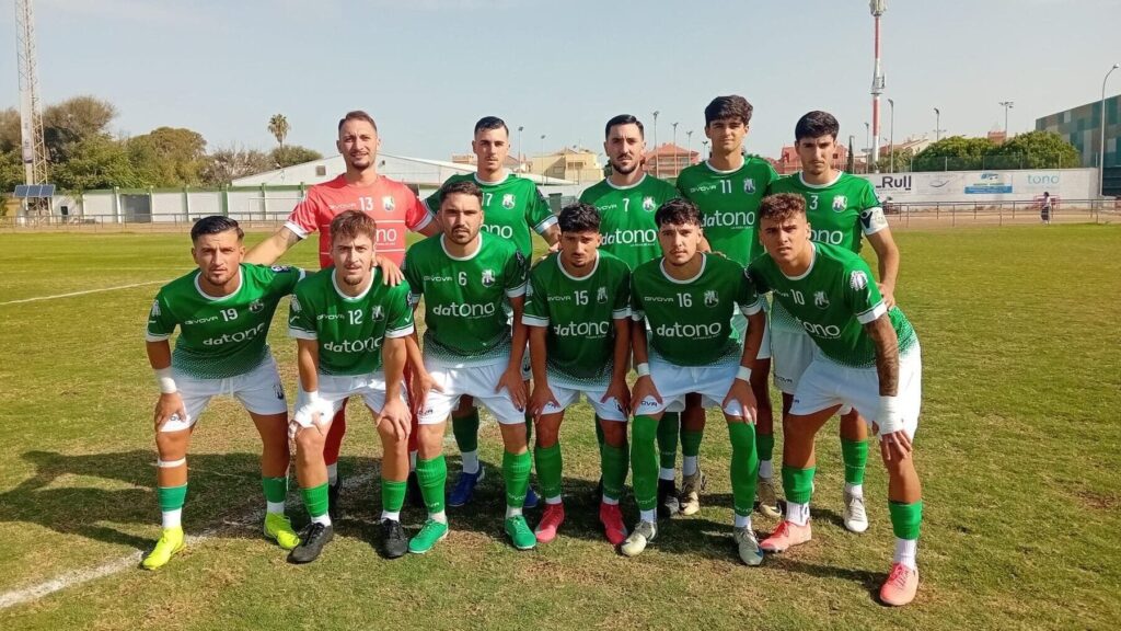 C.D. Rota vence con garra al Chiclana C.F. y se afianza en la parte alta