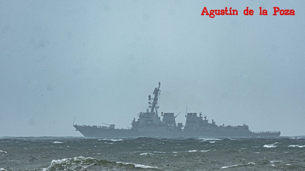 El grupo del Gerald R. Ford mueve unidades hacia el Caribe tras paso por la Base Naval
