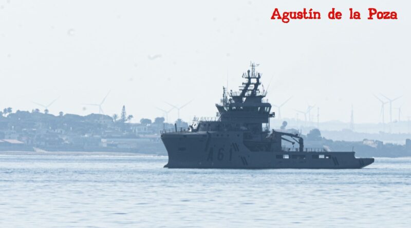 La Armada recibe en Rota al Carnota A-61 tras su regreso desde el norte de África