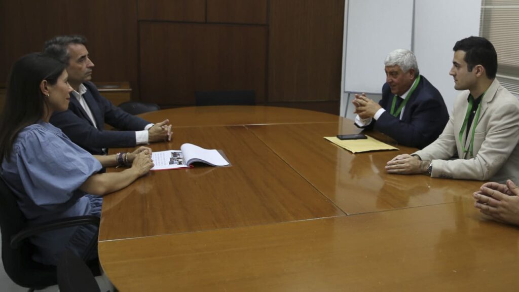 Reunión de APYTERMI