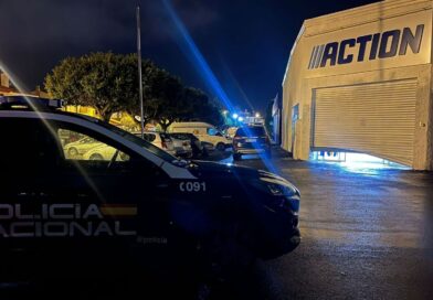 Policía Nacional en el establecimiento donde se produjo el intento de robo