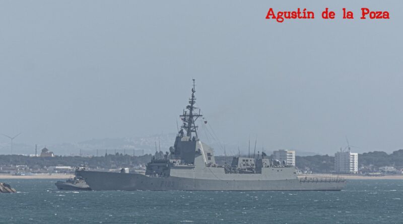 La fragata Blas de Lezo escala en Rota antes del Comptuex con la Armada estadounidense