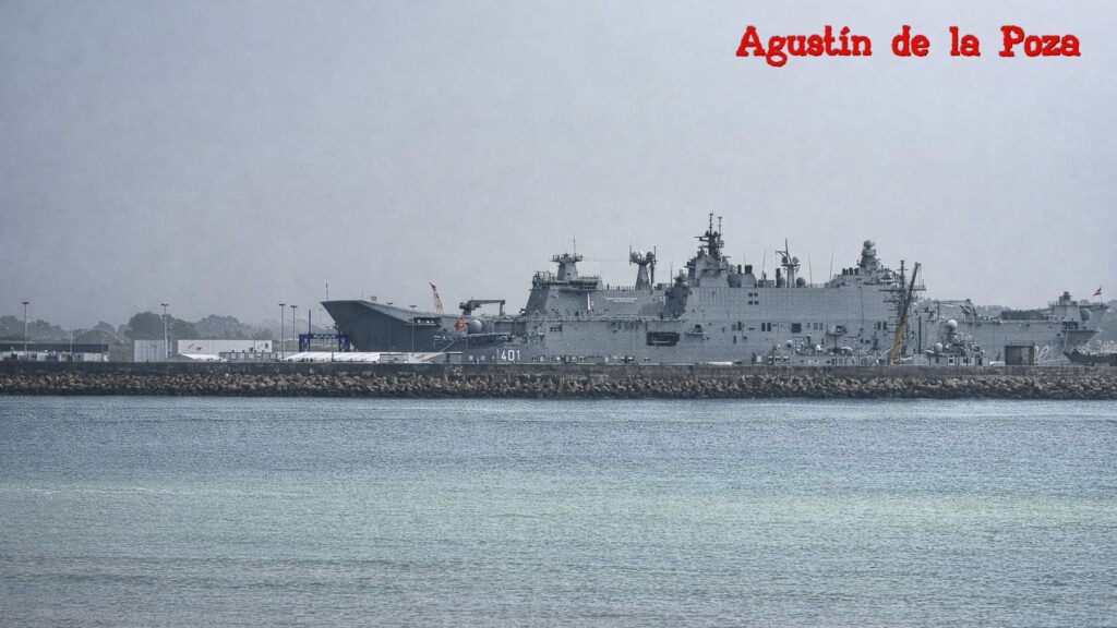 El portaeronaves Anadolu y el Juan Carlos I coinciden en la Base Naval de Rota