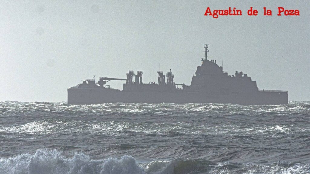 La Base Naval de Rota recibe al buque al logístico francés Jacques Chevallier