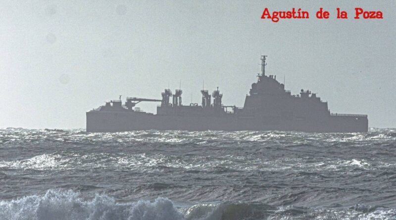 La Base Naval de Rota recibe al buque al logístico francés Jacques Chevallier