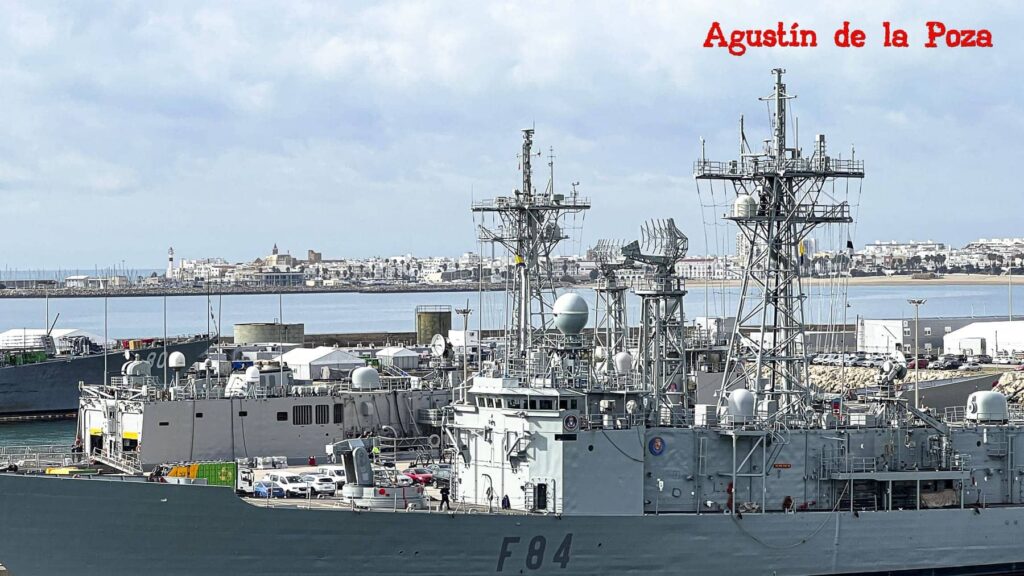 La Armada concluye el ejercicio MARFIBEX 26 con el regreso de las unidades a Rota