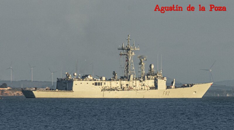 La Armada licita el mantenimiento de ayudas al aterrizaje de helicópteros en buques