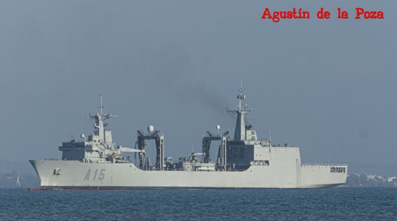 La Armada apoya en el Mediterráneo a la fragata Cristóbal Colón con el BAC Cantabria