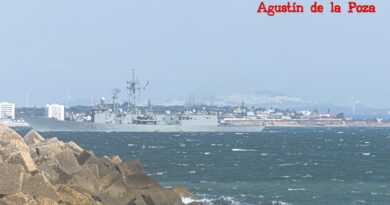 La fragata Reina Sofía F-84 regresa a Rota tras vigilar un submarino ruso en el Estrecho