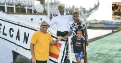 Elcano llega al Caribe costarricense y enfila Puerto Limón en Costa Rica