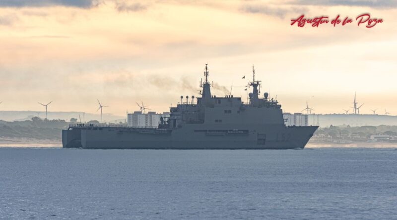 La Armada inicia en Vigo los ensayos navales previos al desfile del Día de las Fuerzas Armadas