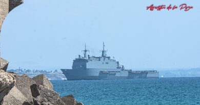  El Galicia regresa tras la escala en Melilla junto a la Victoria y el Intermares