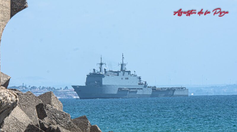  El Galicia regresa tras la escala en Melilla junto a la Victoria y el Intermares