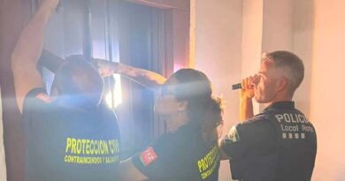 Rescate de seis personas atrapadas en Rota