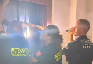 Rescate de seis personas atrapadas en Rota
