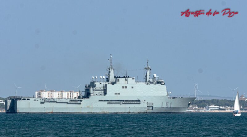 El Galicia L-51 llega a Navantia Cádiz para mantenimiento