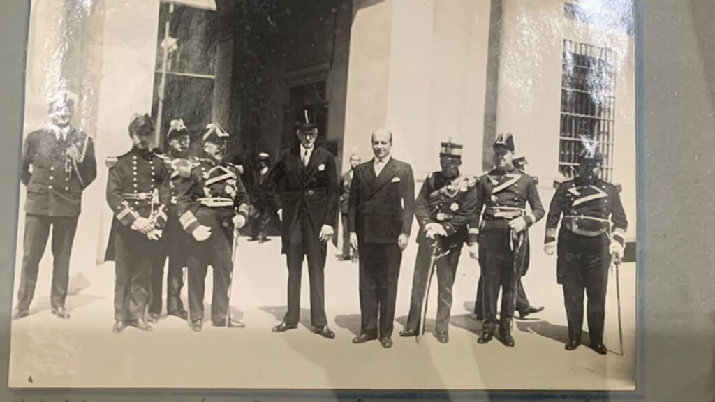 Un diario de 1929 del Elcano llega al Museo Naval de San Fernando